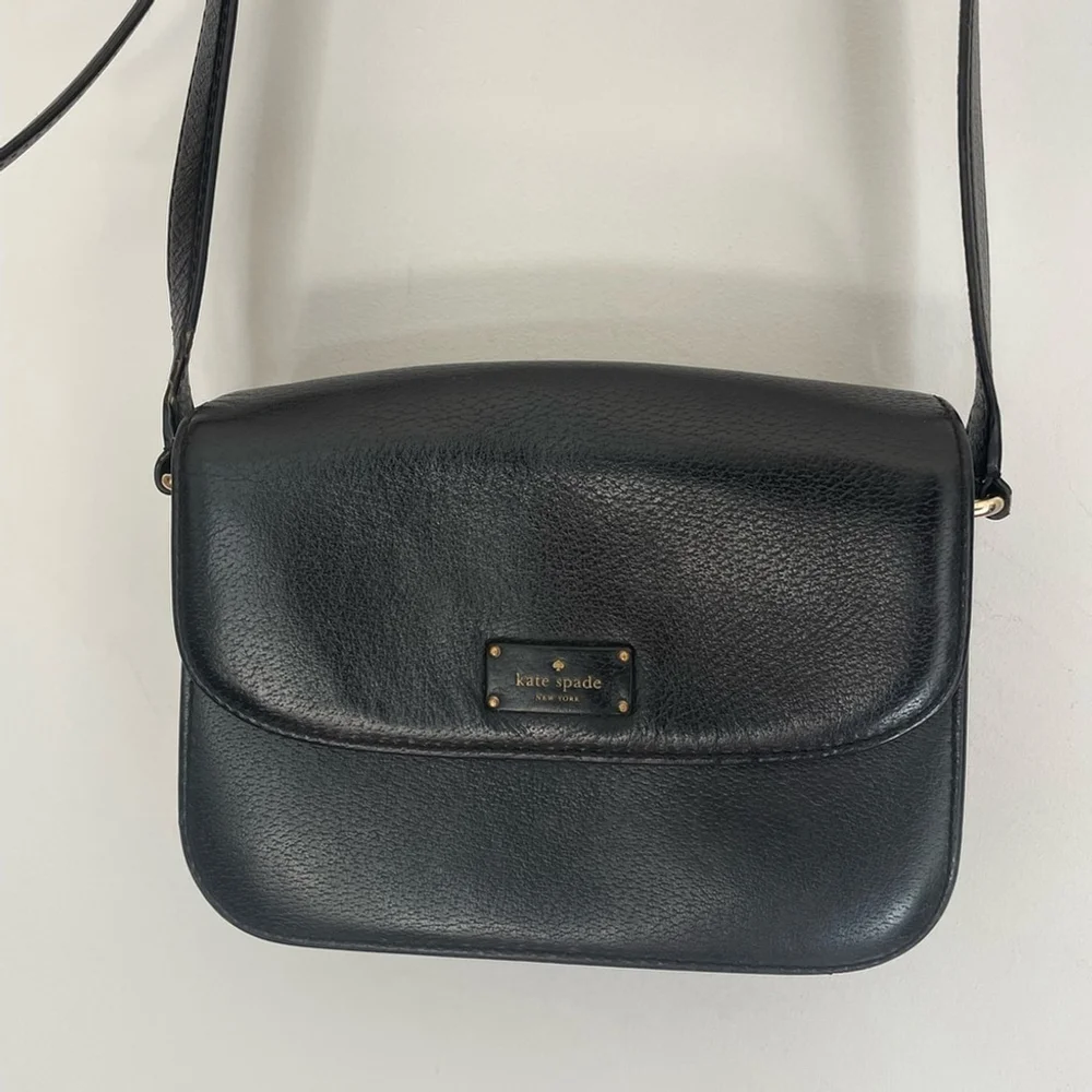 Kate Spade Black Adelaide Grove Street Black Leather Crossbody Shoulder Bag